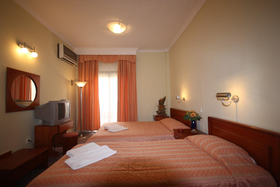 Cavo D' Oro Hotel Nea Moudania Phòng bức ảnh