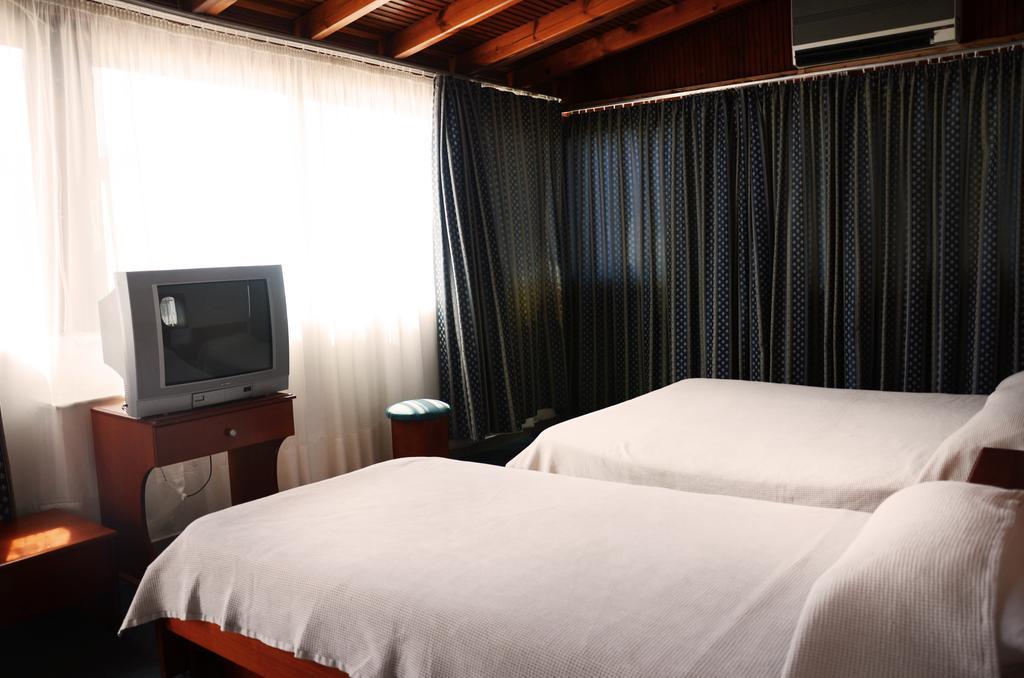 Cavo D' Oro Hotel Nea Moudania Ngoại thất bức ảnh