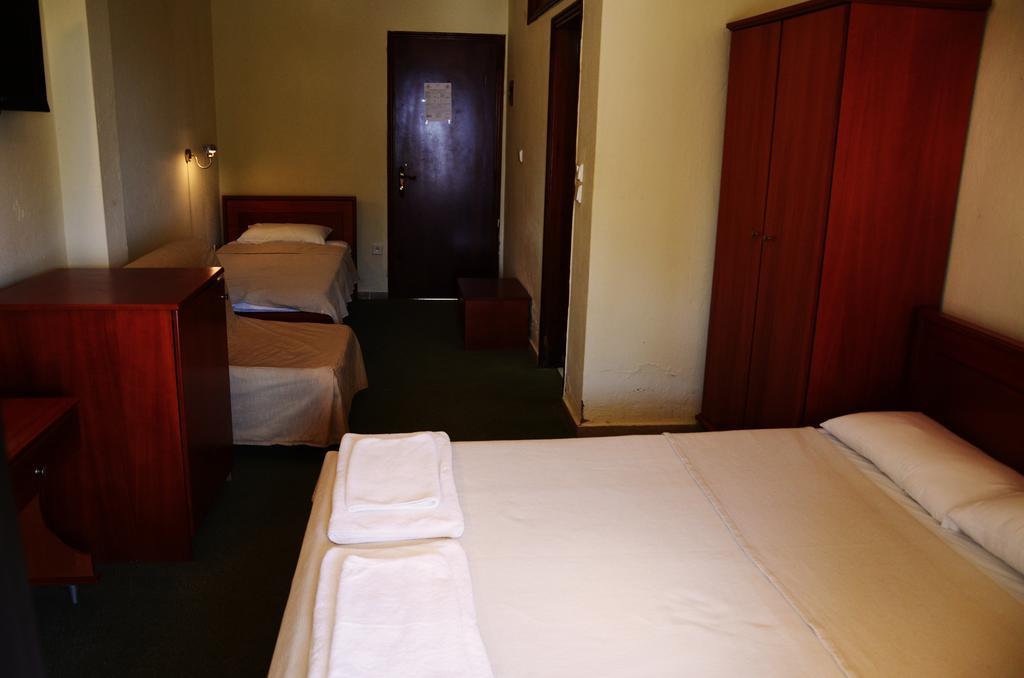 Cavo D' Oro Hotel Nea Moudania Ngoại thất bức ảnh