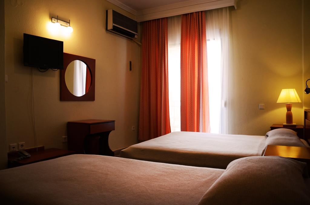 Cavo D' Oro Hotel Nea Moudania Ngoại thất bức ảnh